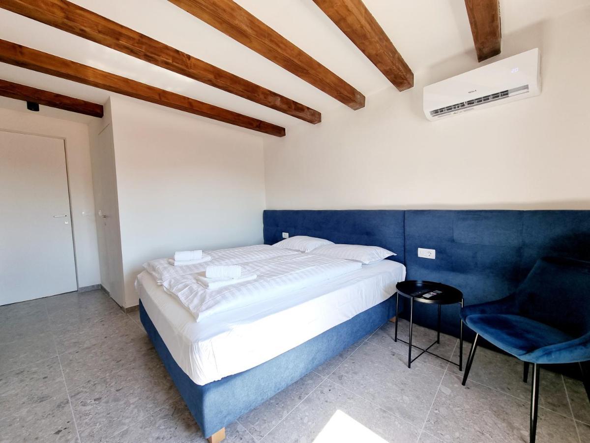 Akvatour Apartments Piran Bagian luar foto