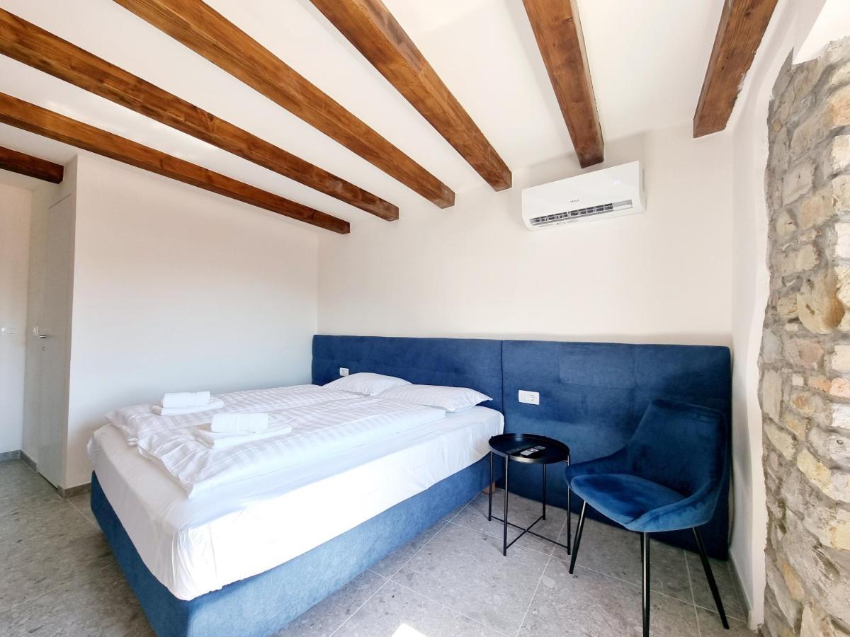 Akvatour Apartments Piran Bagian luar foto
