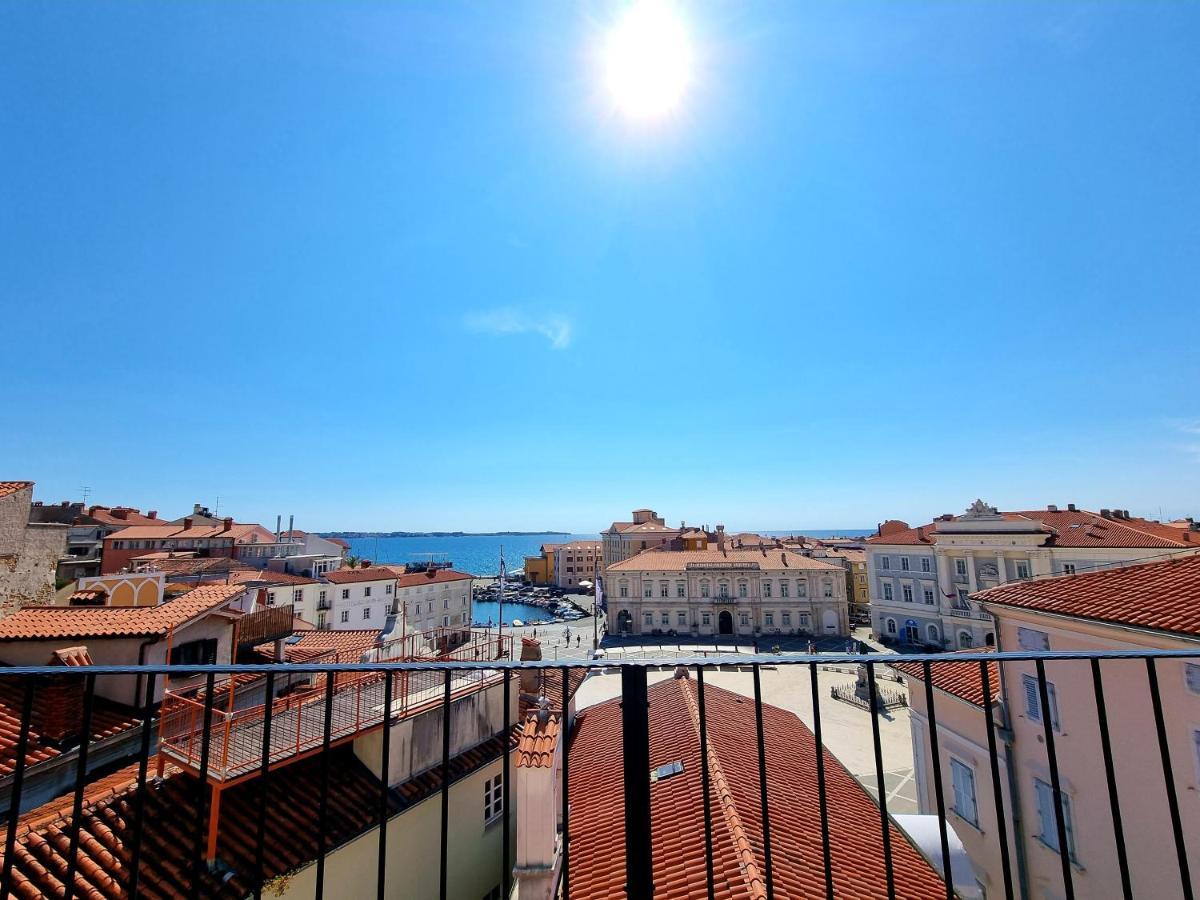Akvatour Apartments Piran Bagian luar foto